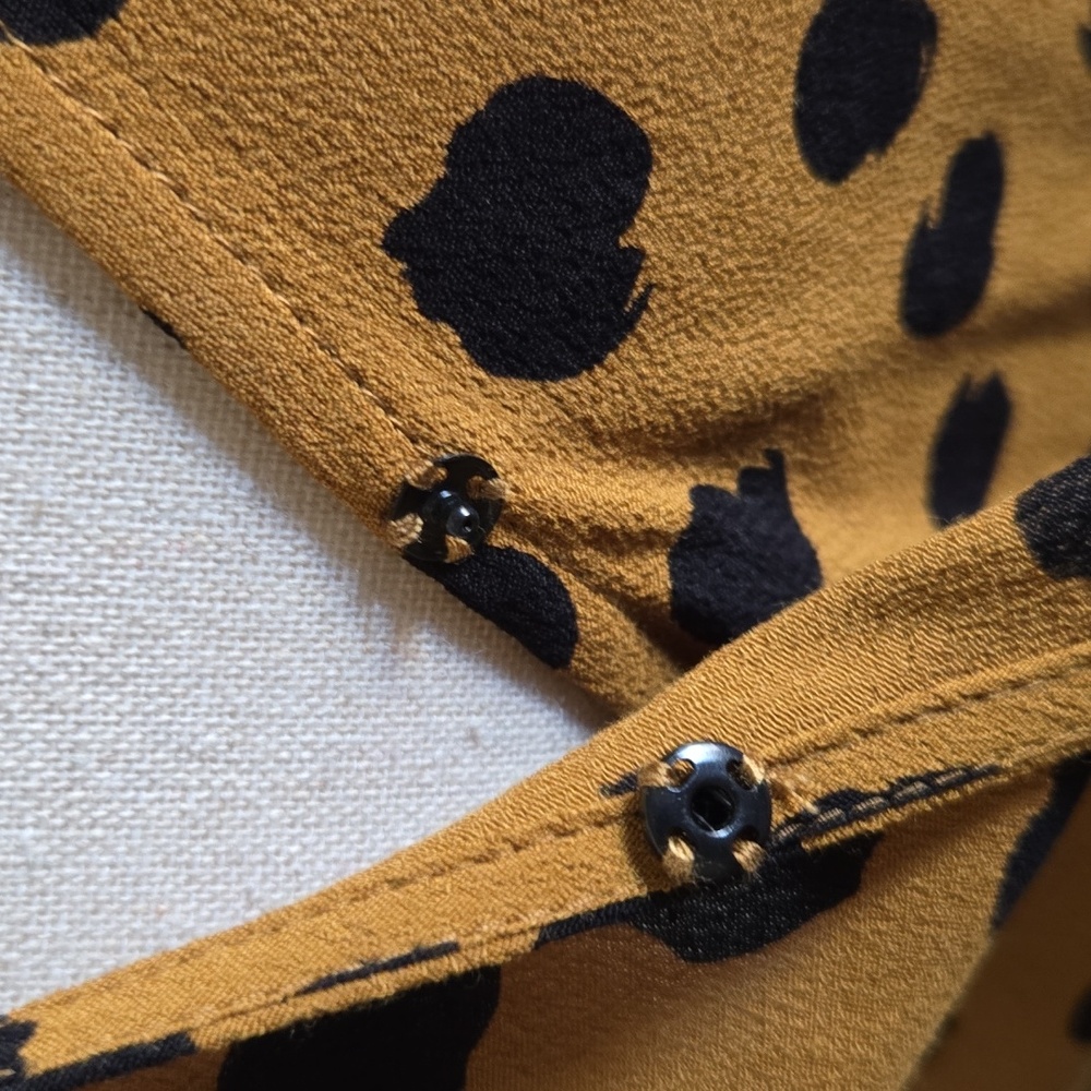 NEW Madewell Animal Sash-Tie Wrap Top in Painted Spots / Polka Dot Blouse - M - Picture 10 of 12